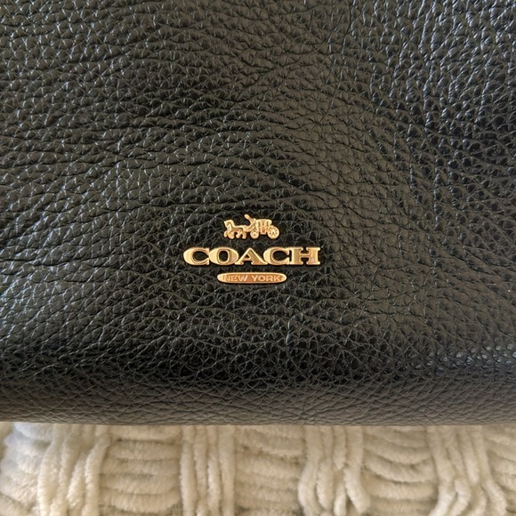 COACH•Bucket Bag - Picture 2 of 10